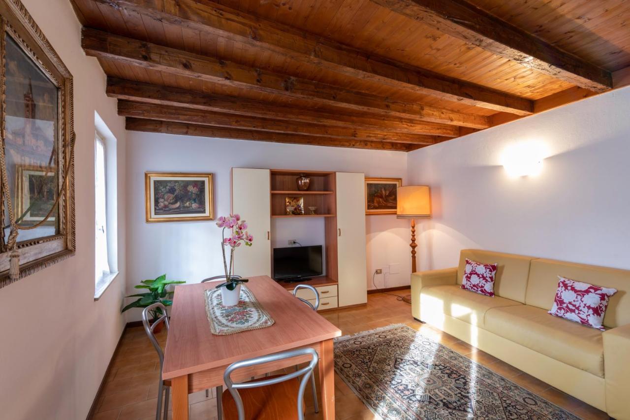 Ferienwohnung Il Terrazzino Sul Borgo 1 Bellagio Exterior foto